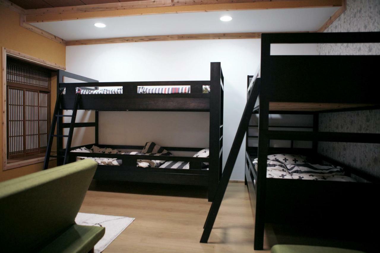 Maru House Hotel Osaka Exterior photo